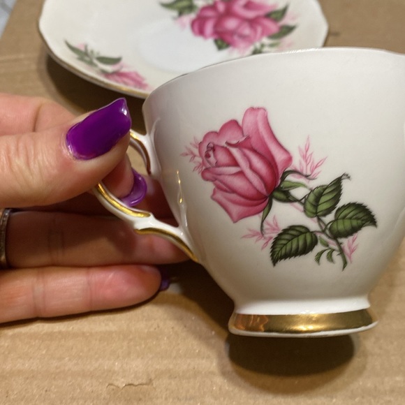 Colcough cup and saucer - Picture 5 of 8